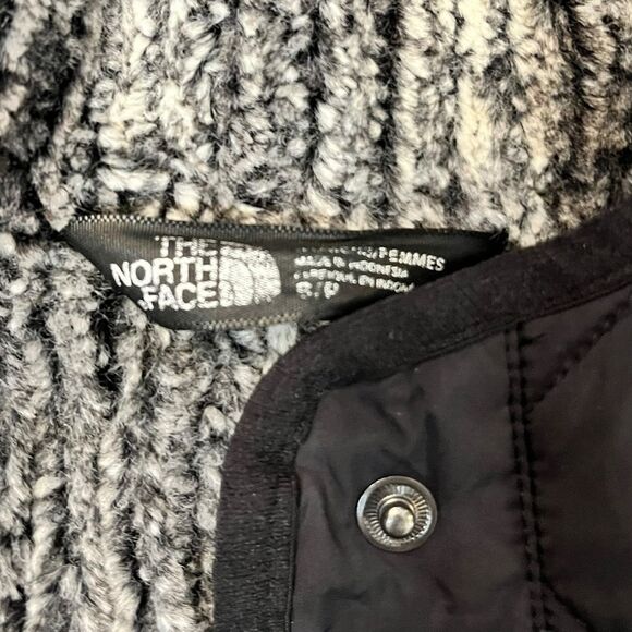 The North Face Thermoball Fur Lined Hooded Jacket Black Button Snap Womens Small - Picture 5 of 8